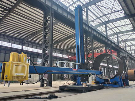 Applications and advantages of the automatic welding manipulator